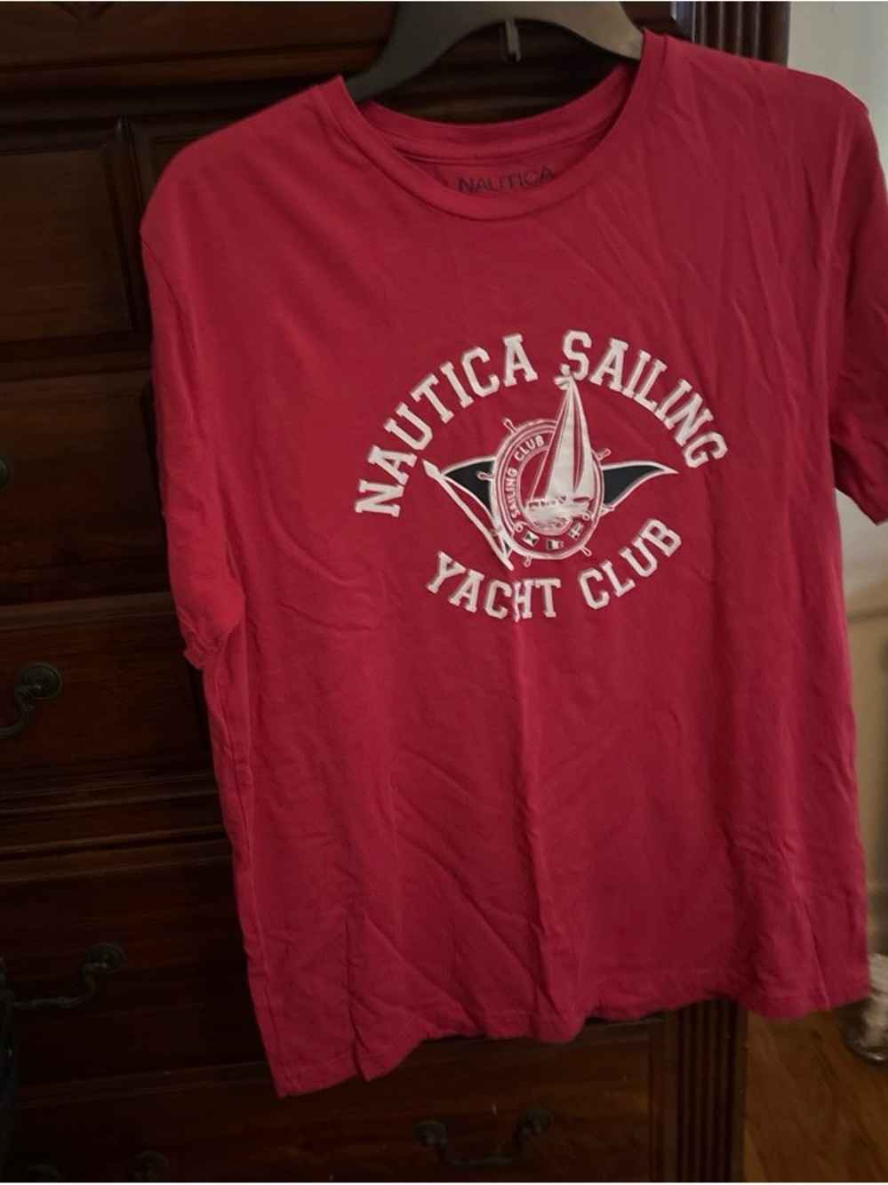 Nautica Men’s Coral-Red Sailing Yacht Club Graphic Tee